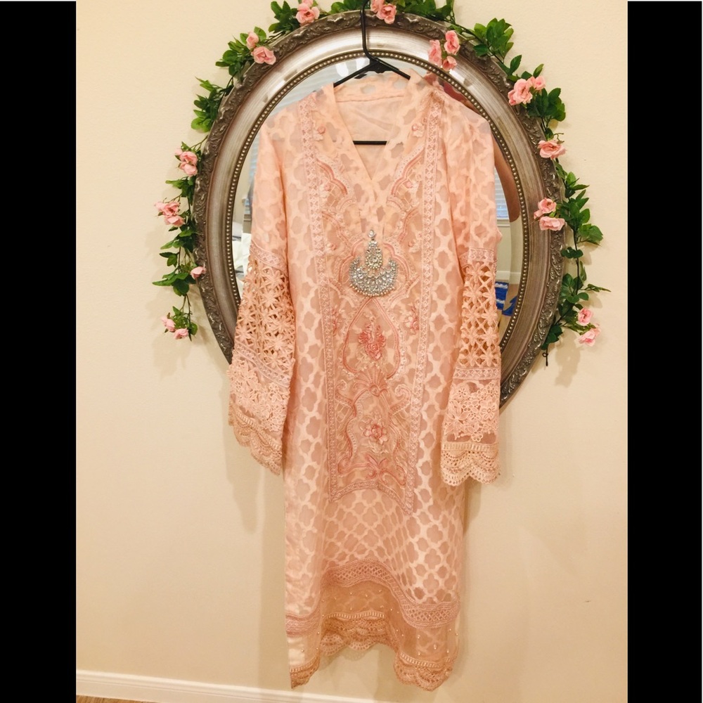 Pakistani Designer Maria b dress - Picture 4 of 8